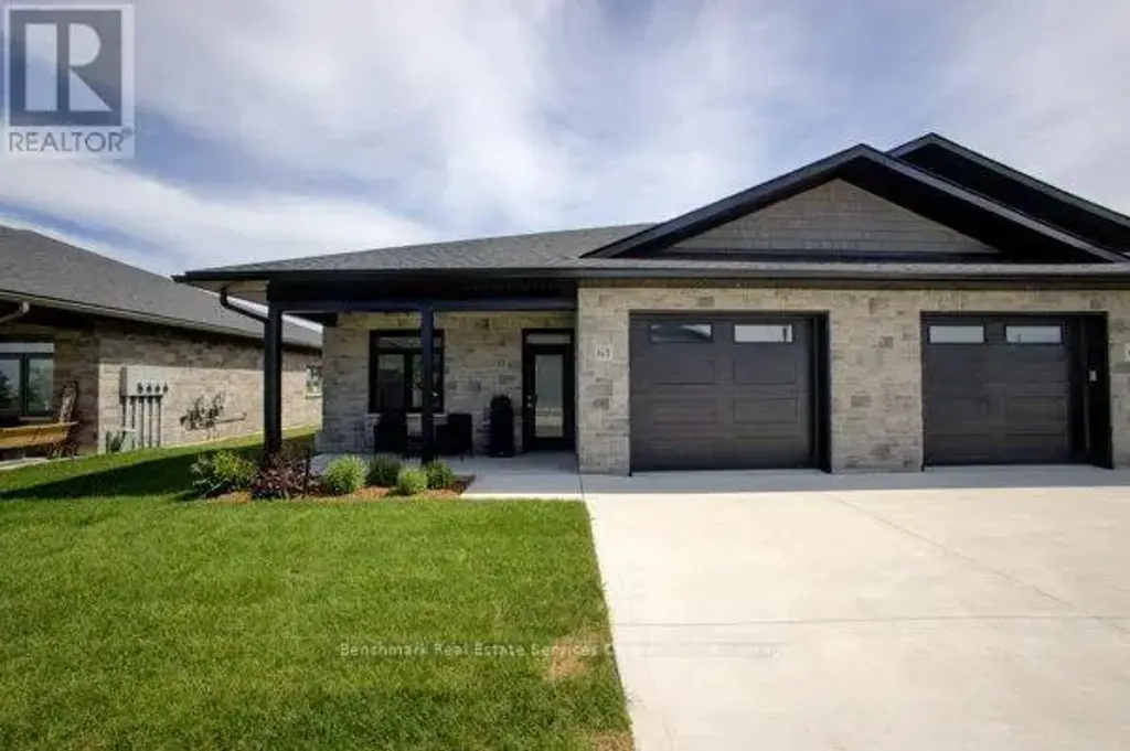 63 Cavalier Crescent, Huron-Kinloss